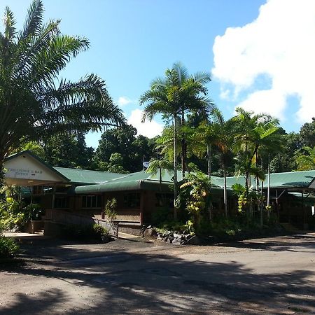 Cow Bay Hotel Motel Port Douglas Exterior photo
